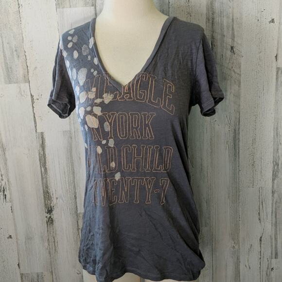 AMERICAN EAGLE Gray Graphic V-neck Tee with Bleach Dyed Spots Size Large - Picture 2 of 9
